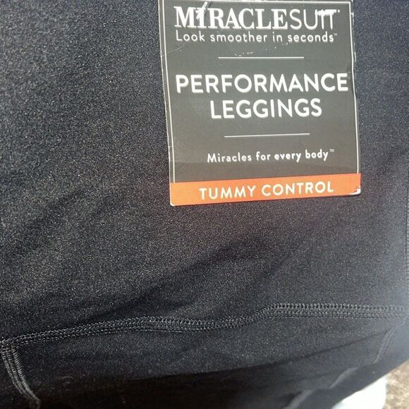 Miraclesuit Deep Athleisure Leggings BLACK - 2368 NWT - Picture 4 of 9